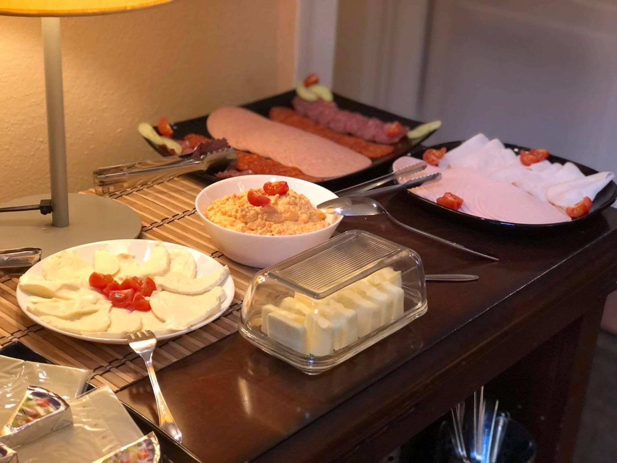 艾斯特根 中庭旅馆酒店 外观 照片