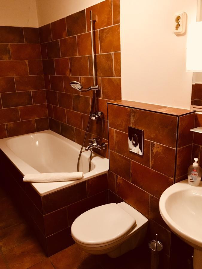 艾斯特根 中庭旅馆酒店 外观 照片